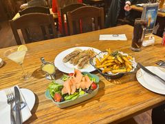 -宝莱纳啤酒花园餐厅PAULANER BRAUHAUS Nanjing(广州路店)