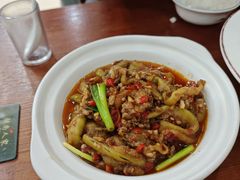 -湖南人家湘菜馆(镇江路店)
