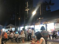 -纽顿熟食中心