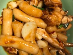 梭子蟹炒年糕-弄堂里(雨花客厅店)