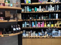 -星巴克臻选(郑州国贸360广场店)