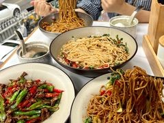 -粉观右江西鲜辣米粉(天地店)