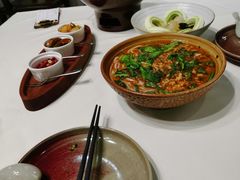 -泓0871臻选云南菜·味庄