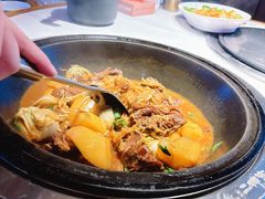 -老何二婶家铁锅炖·东北菜(白石洲店)