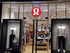 -lululemon(上海浦东IFC店)