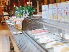 自助取餐区-盛宴标帜西餐厅龙虾.鲍鱼•牛排(重庆喜来登大酒店)