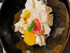 -穹六人间 people 6(岳阳路店)