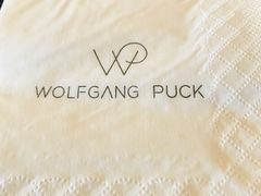 -WOLFGANG PUCK KITCHEN & BAR(迪士尼小镇店)