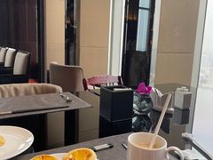 -唐拉雅秀酒店-西锦汇空中BBQ·思创餐厅