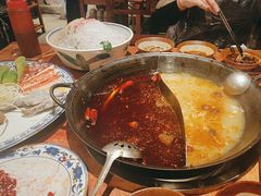 -周小明火锅(黑金冠社区店)