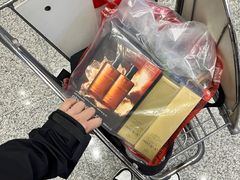 -日上免税店(三径路t3店)