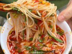 -铁锅哥米线