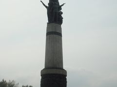 -人民防洪胜利纪念塔