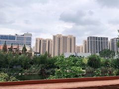 -一米阳光咖啡店(百通尚风尚水店)