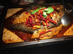 -探鱼·鲜青椒爽麻烤鱼(广州花都来又来店)