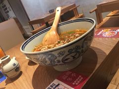 -刀小蛮半只鸡过桥米线(家乐福四元桥店)