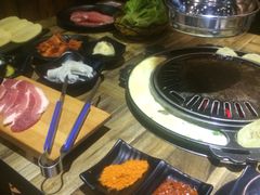 -哈哈碳都·牛肋条无限自助烤肉(台江万达店)