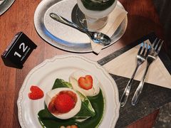 -luutosa  cafe & tea 鹿兔山