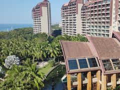 -三亚湾海居铂尔曼度假酒店