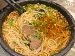 小锅米线-浩海火燒雲傣家菜(静安芮欧店)