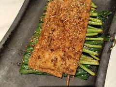 -柳喜辣·烧烤酒局(跃进总店)