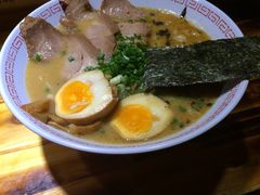 黑麻油豚骨拉面-老龙亭拉面店