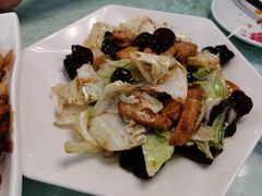 -六和聚传统烤鸭.天津菜(和平店)
