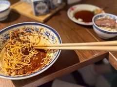-辣肉面大王(天平路店)
