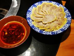-锅来乐地锅鸡(安亭店)