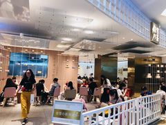 -奈雪的茶(湖滨银泰in77C区PRO店)