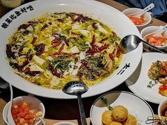 -太二酸菜鱼(武汉光谷保利店)