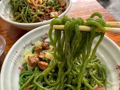 精瘦肉臊子面-手擀菠菜面(西康路店)