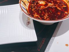 -黄记煌三汁焖锅(新佳丽江汉路店)