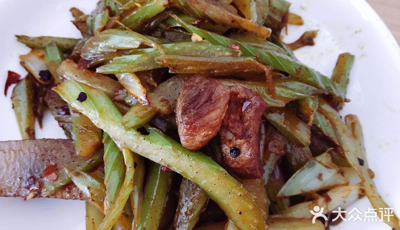 猪肉炒芹菜