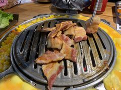 -青瓦炭韩潮烤肉(花园道店)