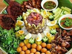 -傣家寨花园主题餐厅