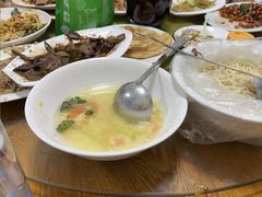 -铁东熏肉大饼铺老二马路黑牌子