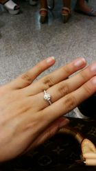 -威德钻石-克拉钻大本营(南京东路店)