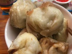 -依云煎包店
