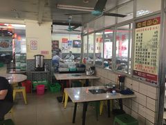 大堂-华威达牛庄(黄埔大道西店)