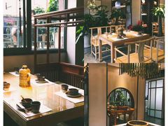 大堂-黔城故事(虎峰别墅店)
