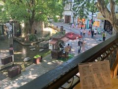 -猫的天空之城概念书店(杭州南宋御街店)