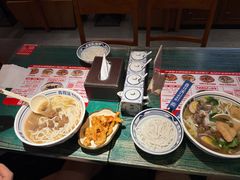 -鑫花溪牛肉米粉(凤凰街创始总店)