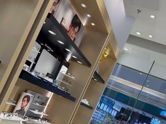 -博士眼镜(罗湖喜荟城店)