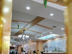 -塞拉宫兰州牛肉面