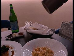 -卡佩罗意大利餐厅及酒吧Al Cappello Trattoria