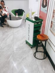 -镁连社·美联社