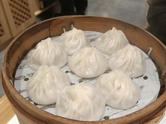 -馋三尺蟹粉小笼(人民广场店)