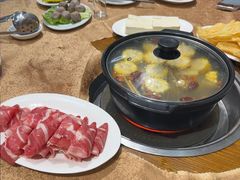 -濠轩阁特色生蚝火锅总店