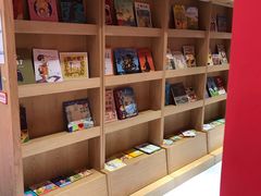 -美吉姆国际儿童发展中心(红谷滩绿地缤纷城中心)
